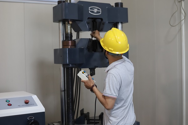 液壓萬(wàn)能試驗(yàn)機(jī)