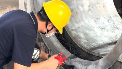 鑄鋼件生產(chǎn)廠家分析型砂中的落砂環(huán)節(jié)