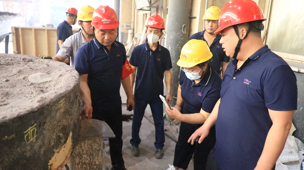 高溫與重器并存：騰飛鑄鋼大型鑄造車間如何守住安全“紅線”？