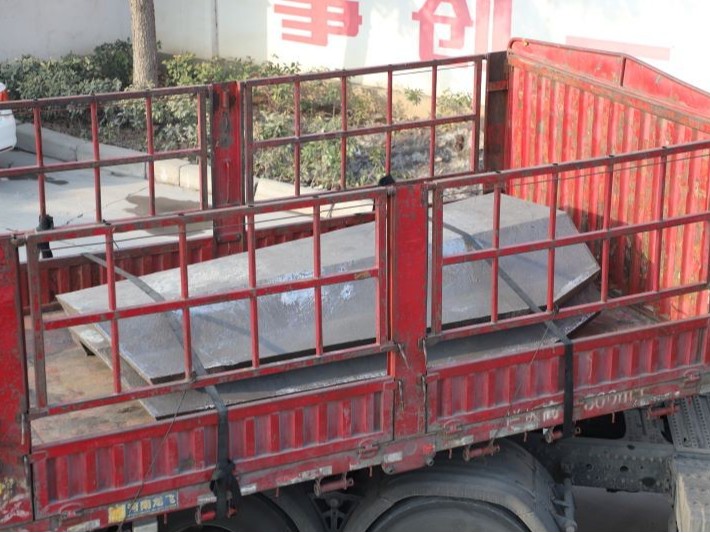 大型鑄造廠-騰飛鑄鋼如何保證溜槽的生產(chǎn)效率和交貨周期？