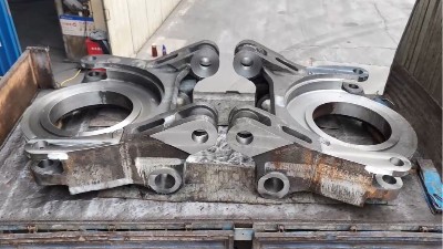 趣味篇：大型鑄鋼件-回轉(zhuǎn)臺體，生活中你見過它的“親戚”嗎？